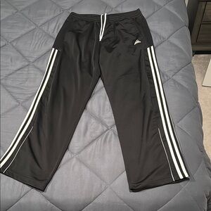 Adidas sweatpants